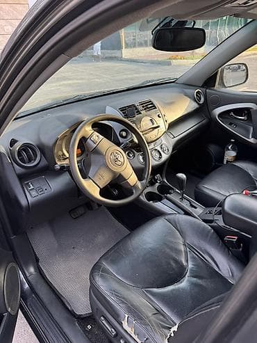 ауди рул: Toyota RAV4: 2006 г., 2 л, Автомат, Бензин, Кроссовер — 6