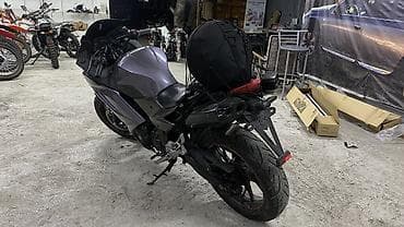 49: Спортбайк 400 куб. см, Бензин, Взрослый, Б/у — 4