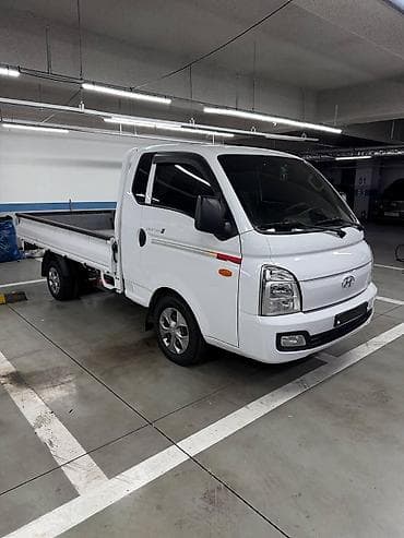 e2 byd: Легкий грузовик, Hyundai, Стандарт, Б/у — 1