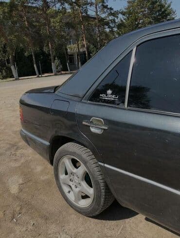 мерс 124 2 2 автомат: Mercedes-Benz W124: 1987 г., 2.3 л, Механика, Бензин, Седан — 4
