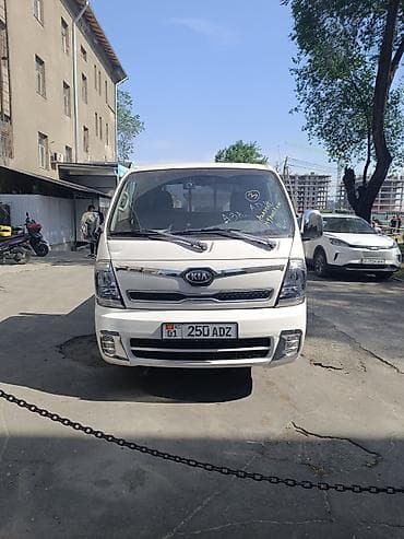 bongo: Легкий грузовик, Kia, Стандарт, Б/у — 1