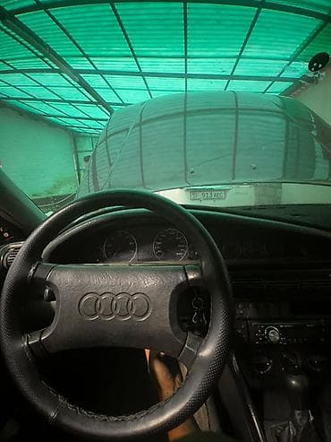 обшивка на гольф 4: Audi 100: 1993 г., 2.3 л, Механика, Седан — 6