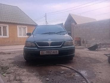 Toyota Vista: 1999 г., 1.8 л, Автомат, Бензин, Седан
