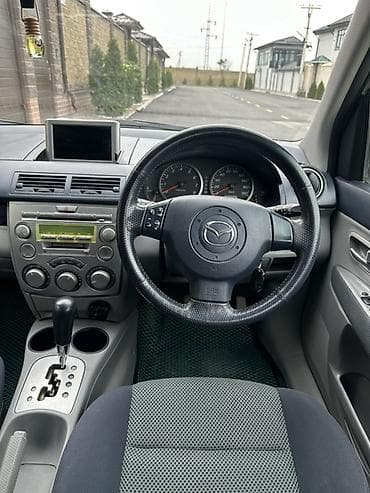 mini car: Mazda Demio: 2003 г., 1.5 л, Автомат, Бензин, Хэтчбэк — 9