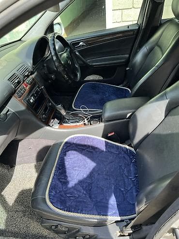 tom ford: Mercedes-Benz C-Class: 2001 г., 2 л, Автомат, Бензин, Седан — 8