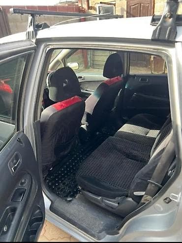 type r: Honda Stream: 2002 г., Автомат, Минивэн — 3