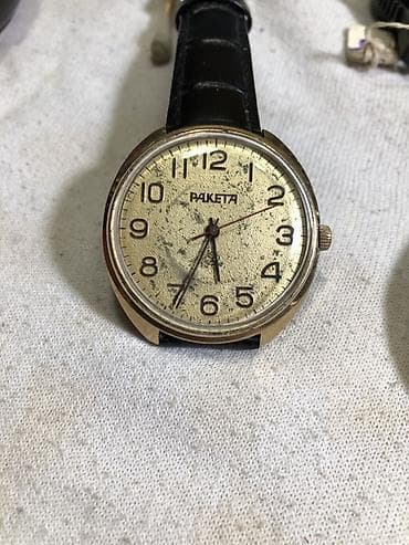 Наручные механические часы СССР — комплект из трёх моделей:цена за