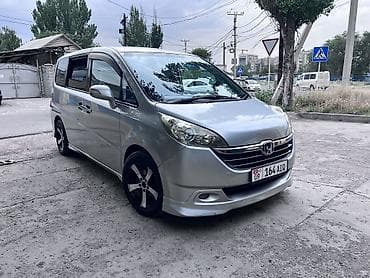 Honda Stepwgn: 2006 г., 2 л, Автомат, Газ at lalafo.kg Honda Stepwgn: 2006 г., 2 л, Автомат, Газ
