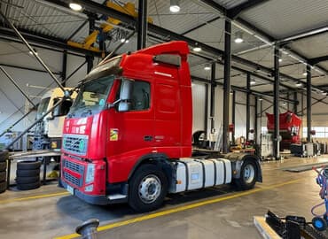 волво 540: Тягач, Volvo, 2013 г., Без прицепа — 2