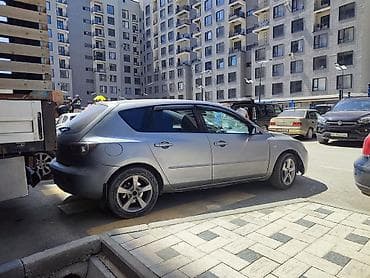 калганы: Mazda 3: 2004 г., 1.6 л, Кол менен иштөөчү, Бензин, Хетчбек — 2