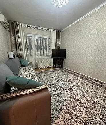 квартира т: 1 комната, 35 м², 105 серия, 1 этаж — 2