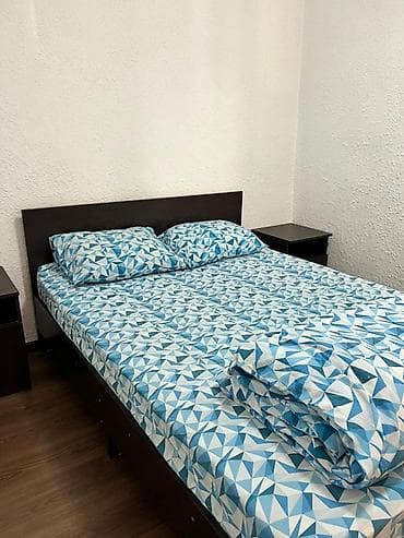 бу шкафтар: Эки кишилик керебет, Матрасы бар, узуну - 200 см — 2