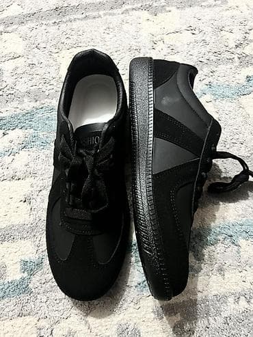 Мужские кроссовки, 42, Maison Martin Margiela, Новый, цвет - Черный