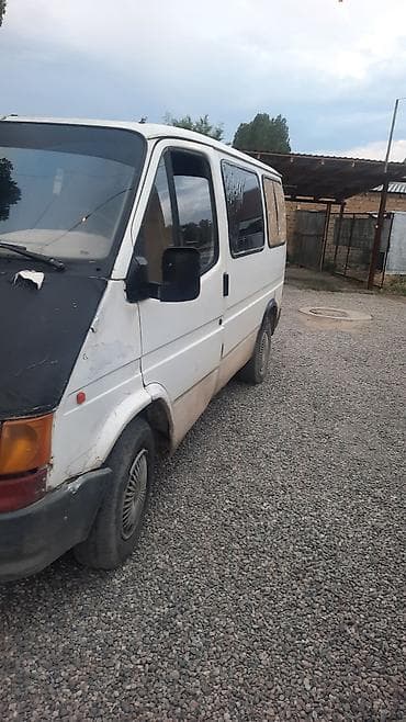 2 4 д: Грузовик, Ford, Стандарт, 3 т, Б/у — 5