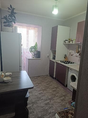 Квартиры: 2 комнаты, 50 м², Дордой Моторс рынок Индивидуалка, 4 этаж, Косметический ремонт — 10