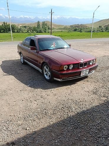 Унаа сатуу: BMW 5 series: 1988 г., 2 л, Кол менен иштөөчү, Бензин, Седан — 2