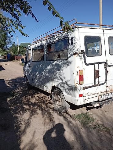 атеко мерс: Mercedes-Benz Спринтер: 1988 г., Фургон — 1