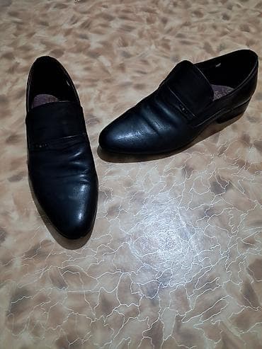 национальный платя: Всё за 3000 Состав: - Костюм-двойка темно-синего/черного цвета — 8