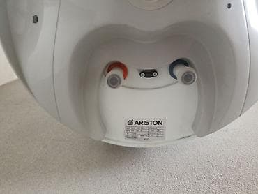 nuova simonelli: Накопительный водонагреватель Объем бака: 100 л, Ariston, Электрический, Панель управления, Эмалированная сталь — 2