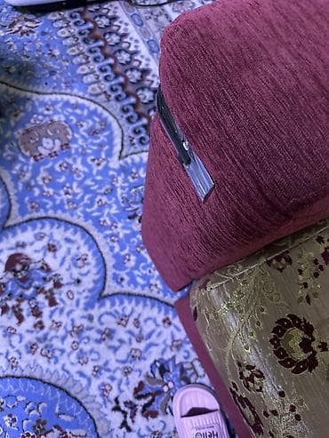 уголки метал: Угловой диван, C подушками — 1