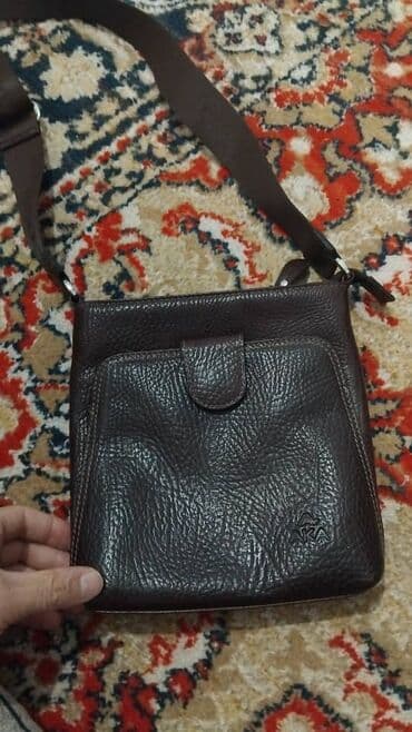 портфель для документов: Купили 7500 касяк нет Сумка через плечо из темно-коричневой фактурной — 2