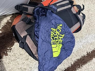 туристический рюкзак: Оригинальный Рюкзак The North Face (городской/туристический) — 1