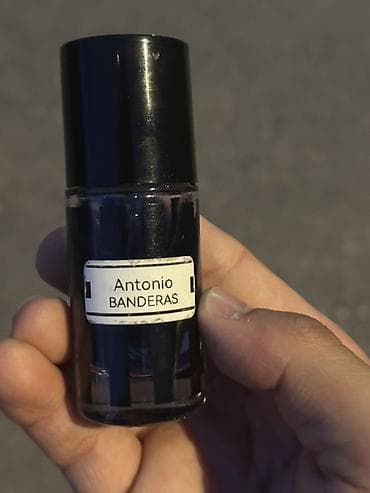 lost cherry: Мини-спрей парфюма “Antonio Banderas” - Формат: компактный — 4