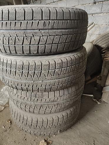 17 5 мост: Шины 215 / 60 / R 17, Зима, Б/у, Комплект, Легковые, Япония, Bridgestone — 1