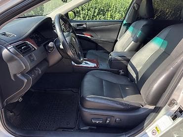 spark 2012: Toyota Camry: 2014 г., 2.5 л, Автомат, Бензин, Седан — 8