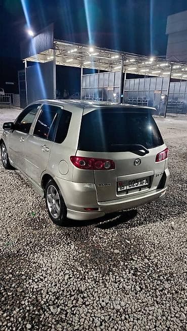 mini cuper: Mazda Demio: 2005 г., Автомат, Бензин, Хэтчбэк — 5