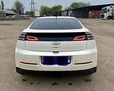 мини машина электро: Chevrolet Volt: 2014 г., 1.4 л, Вариатор, Гибрид, Лифтбек — 3