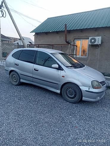 terrano 2: Nissan Almera Tino: 2001 г., 1.8 л, Механика, Бензин, Хэтчбэк — 3