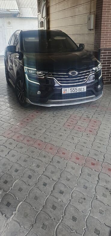 GAC (QM6) — кроссовер класса C/D в черном цвете. Основные