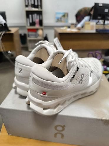 on running: Кроссовки On Cloudsurfer 2 оригинал - Размер: 37 - Цвет: белый — 4