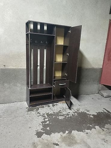 шкаф кийим: Прихожка б/у ширина 1 м,высота190м Белаводскийсело — 3