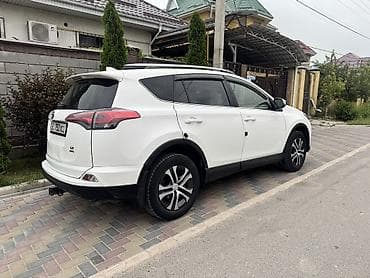 машына сатып алуу: Toyota RAV4: 2017 г., 2.5 л, Автомат, Бензин, Кроссовер — 2