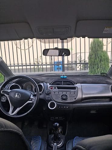 стопы хонда фит: Honda Jazz: 2010 г., 1.4 л, Механика, Бензин, Хэтчбэк — 1