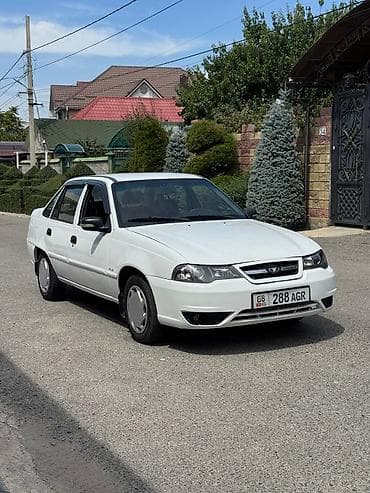 Daewoo Nexia: 2013 г., 1.5 л, Механика, Бензин, Седан