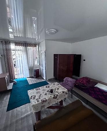 ищу квартиру западный автовокзал: 2 комнаты, С мебелью полностью — 3