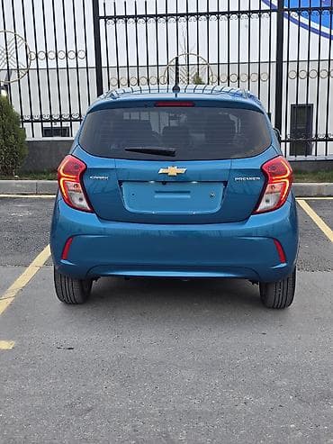 самый дешёвый авто: Chevrolet Spark: 2019 г., 0.1 л, Вариатор, Бензин, Хэтчбэк — 6