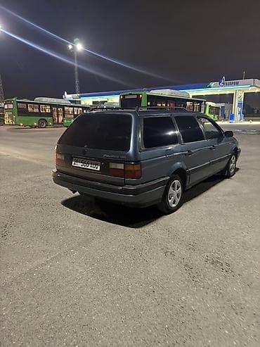 r13 4100: Volkswagen Passat Variant: 1989 г., 1.8 л, Ручные, Бензин, Универсал — 3