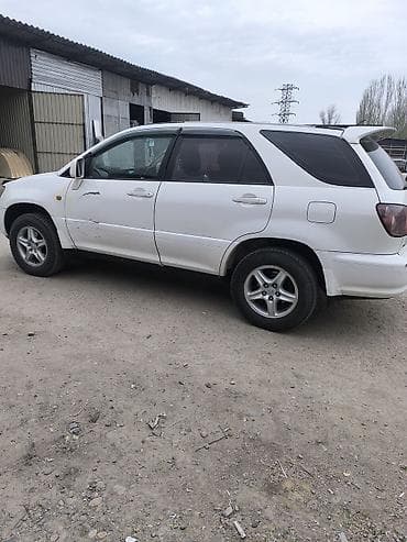 Toyota Harrier: 2000 г., Кроссовер at lalafo.kg Toyota Harrier: 2000 г., Кроссовер