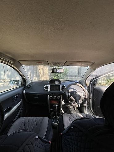 япония машина: Toyota Ist: 2002 г., 1.5 л, Автомат, Бензин, Хэтчбэк — 3
