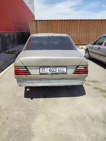 купе мерс 124: Mercedes-Benz W124: 1989 г., 2.3 л, Автомат, Бензин, Седан — 4