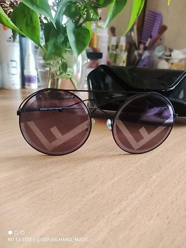 Продаю фирменные очки Бренд:FENDI Для изготовления круглой оправы at lalafo.kg Продаю фирменные очки Бренд:FENDI Для изготовления круглой оправы