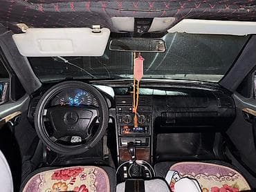 e klass: Mercedes-Benz C-Class: 1994 г., Механика, Седан — 10