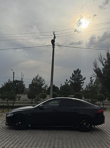 Транспорт: Jaguar XE: 2015 г., 2 л, Автомат, Бензин, Седан — 9