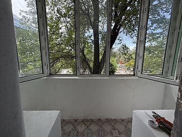 Продажа квартир: 3 комнаты, 58 м², 104 серия, Юг-2 мкр 104 серия, 2 этаж — 10