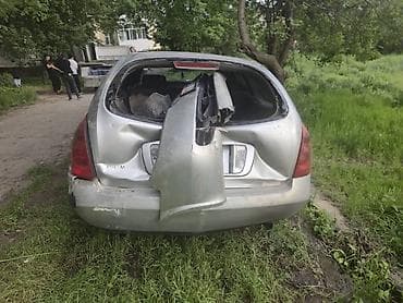 polo volkswagen: Nissan Primera: 2001 г., Автомат, Универсал — 3