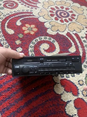 рация для охоты: Аудиосистема Audi gamma CC (штатная магнитола с кассетной декой) - — 1